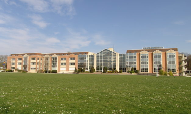 Campus EST